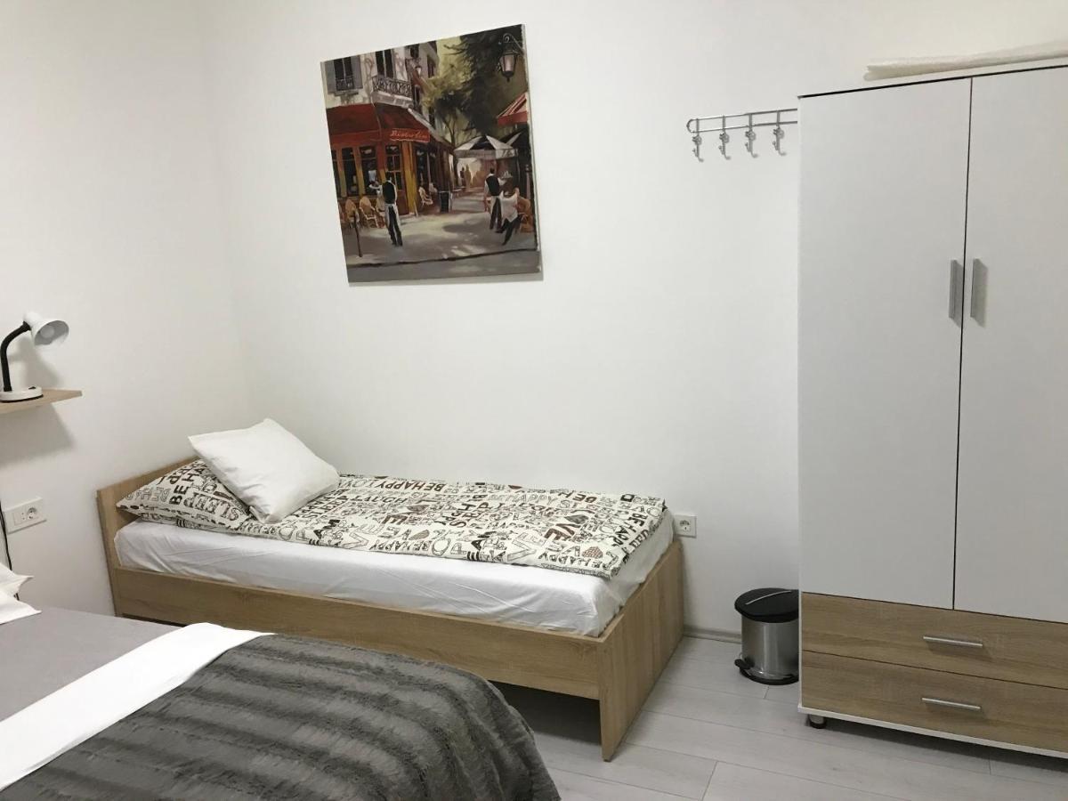 Leptir Hostel Zagreb Luaran gambar