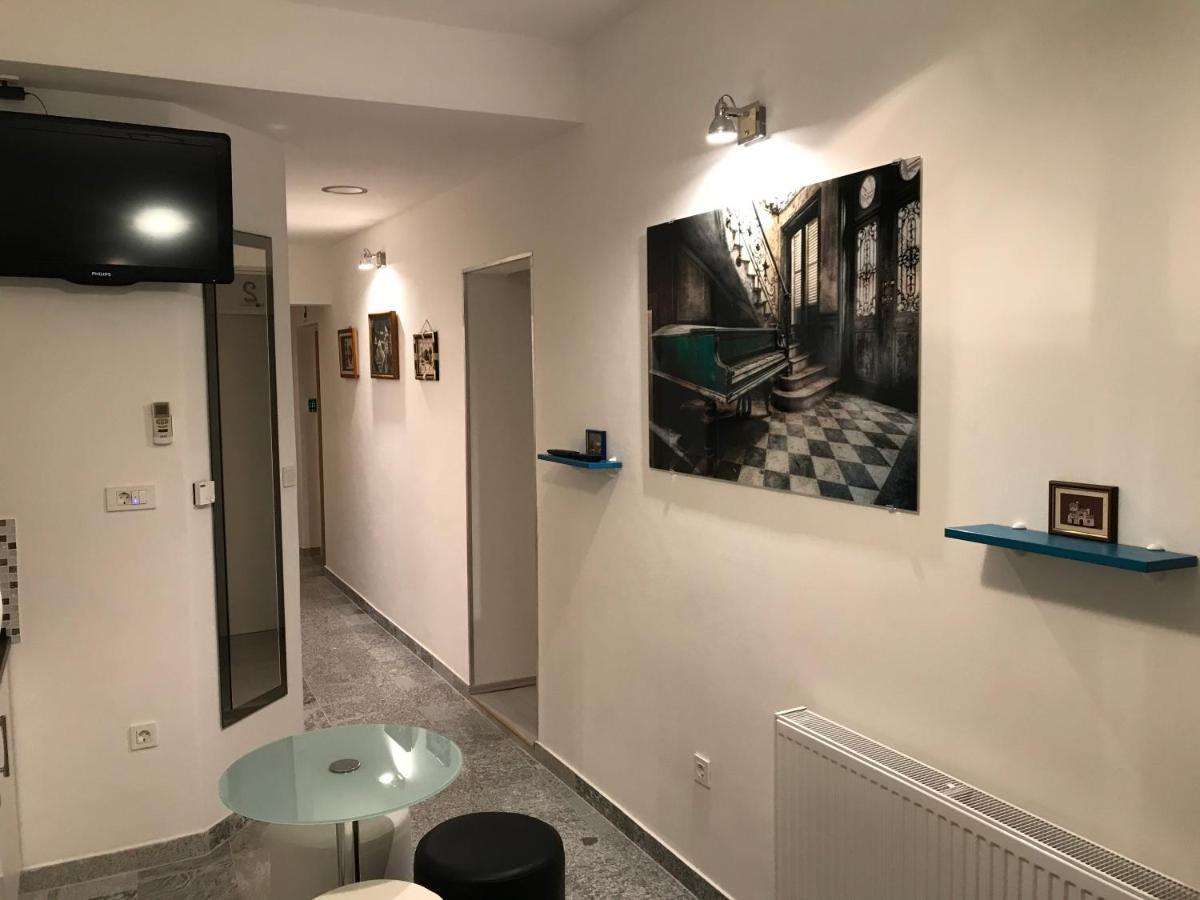 Leptir Hostel Zagreb Luaran gambar