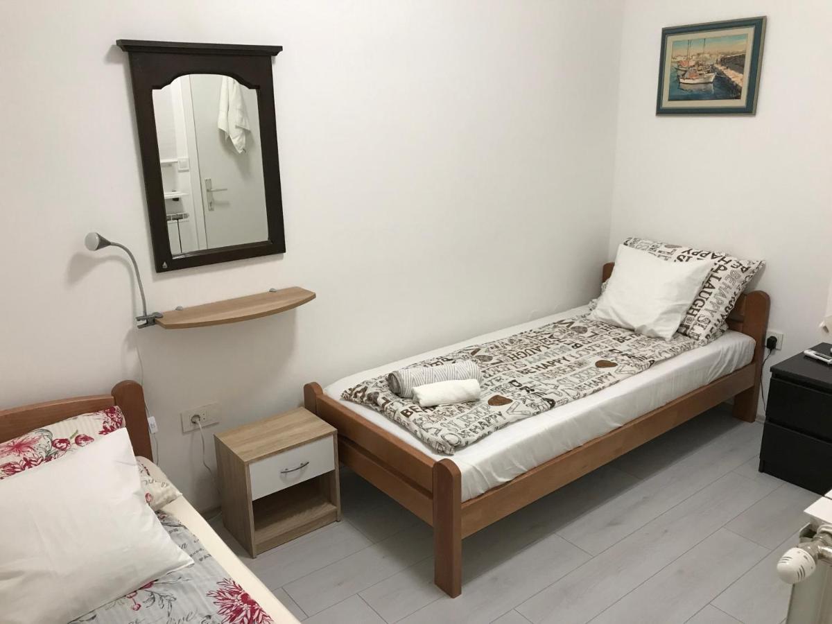 Leptir Hostel Zagreb Luaran gambar